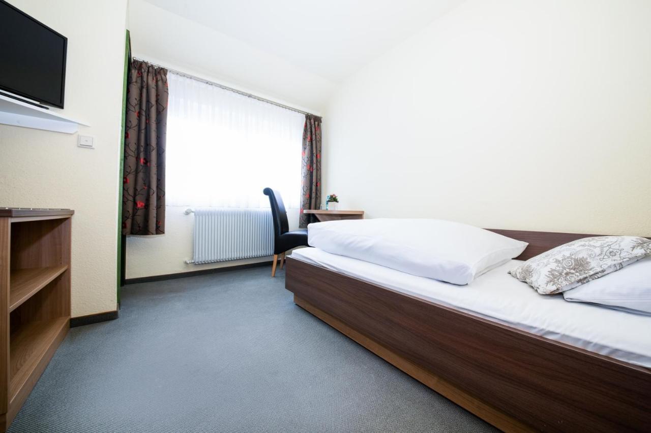 Landgasthof Reinert Reiste Esterno foto
